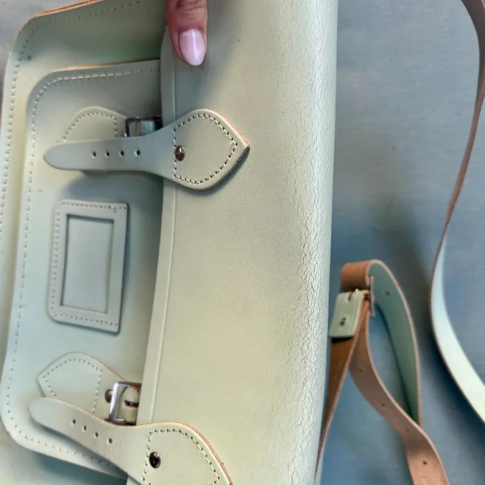13" Mint green Cambridge satchel crossbody/messenger leather bag - Picture 2 of 3